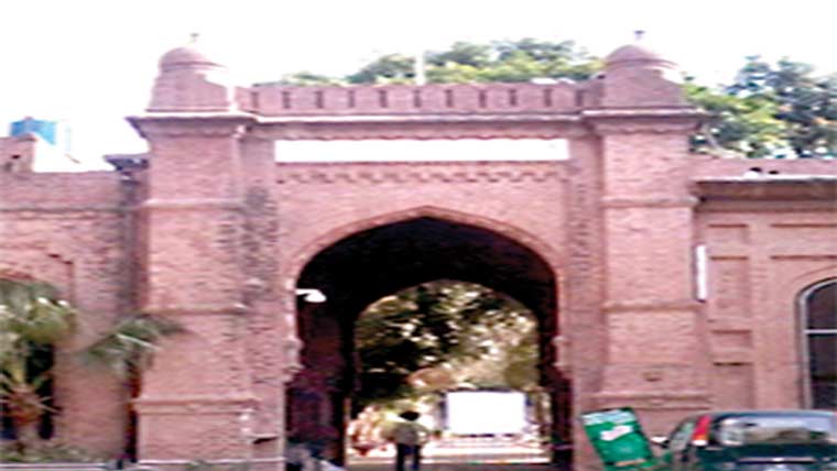  پوسٹرز نمائش ،طلبہ نے مسئلہ کشمیر اجاگر گیا