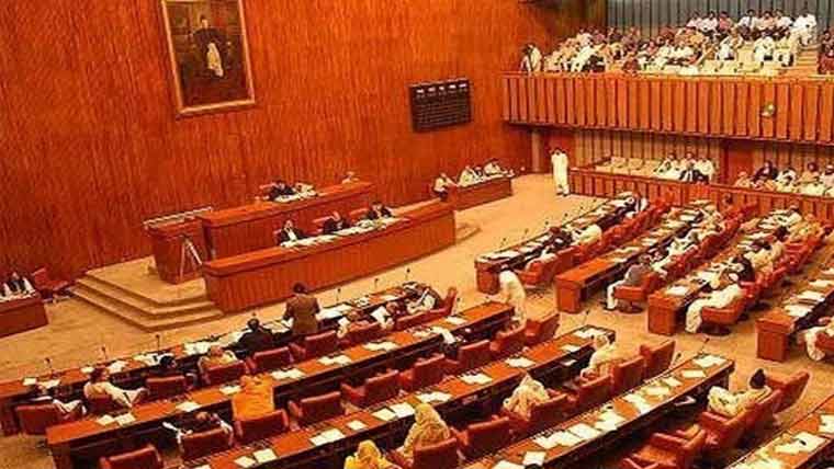 بیرون ملک تعلیم کے نام پر طلبہ سے لوٹ مار، سینیٹ کمیٹی برہم