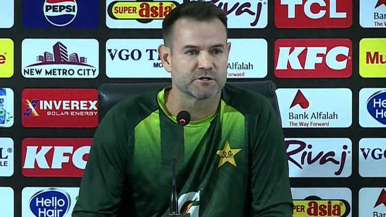   پچ کا قصور نہیں ہم نے اچھی کرکٹ نہیں کھیلی:مائیک سمتھ 