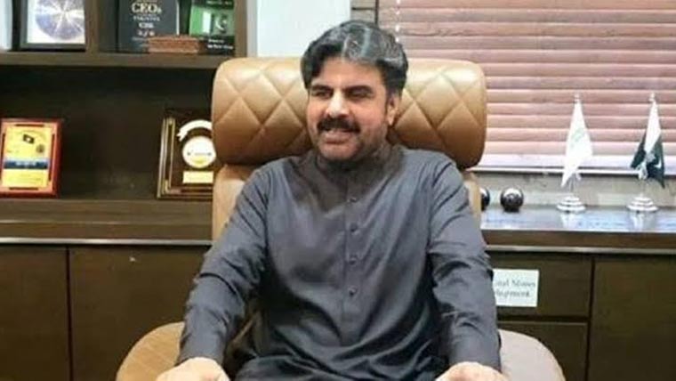  نالے کی تعمیر میں ناقص میٹریل کا استعمال، وزیر بلدیات برہم