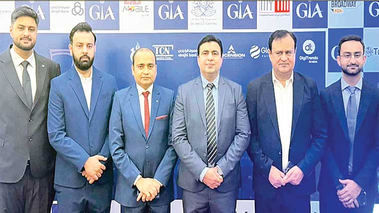 اسکانکم کو توانائی اور ٹیلی کمیونیکیشن میں  امتیازی کارکردگی پر ایوارڈ دیا گیا