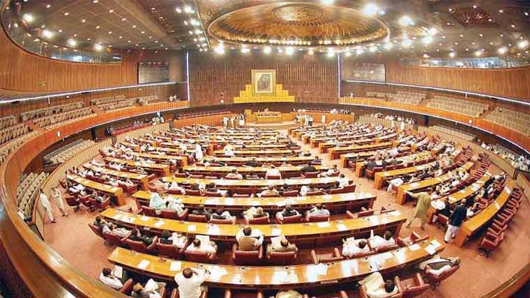  پمز آتشزدگی  واقعہ  مجرمانہ غفلت ، فوجداری مقدمات درج کیوں نہیں ہوئے : قائمہ کمیٹی 