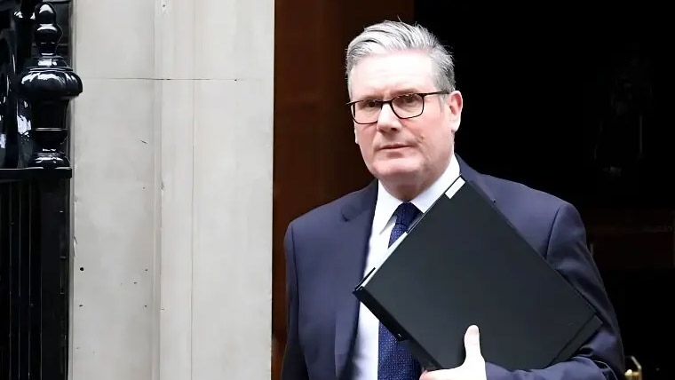 سابق برطانوی وزیراعظم  کیئر اسٹارمر کا پارلیمنٹ سے  مستعفی ہونے کا اعلان