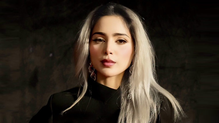 میں سنگل ہوں ،آئمہ بیگ کے سٹیٹس سے مداحوں میں ہلچل