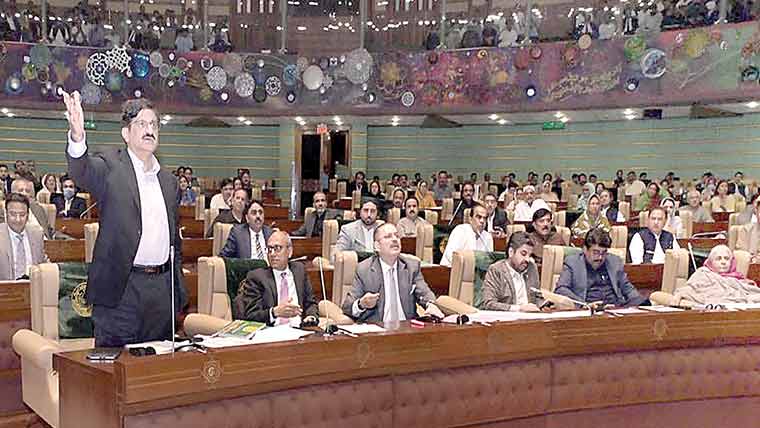 خبردار ! قومی اسمبلی بھی سندھ تقسیم کی بات نہ کرے : مراد علی شاہ، صوبائی اسمبلی میں سخت تقریریں، نئے صوبوں کیخلاف قرارداد منظور 