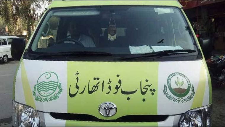 فوڈ اتھارٹی: 700لٹر جعلی ،مضر صحت دودھ تلف ،مقدمہ درج