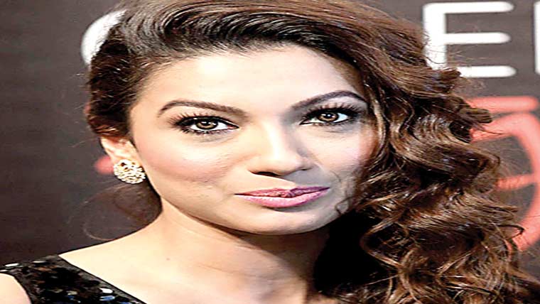  امید اور مثبت سوچ انسان کے آگے بڑھنے کی طاقت:گوہر