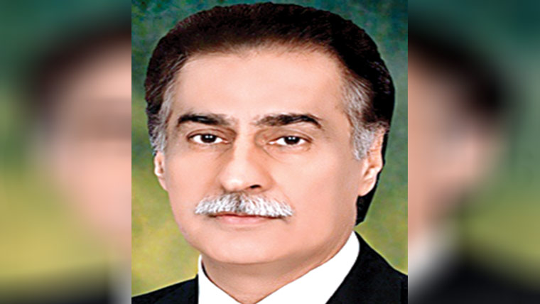 شہدائے پاک فضائیہ کی قربانیوں پرفخر