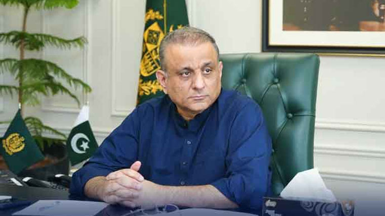 ملک سے محبت کرنے والا شخص سسٹم سے خوش نہیں، علیم خان 