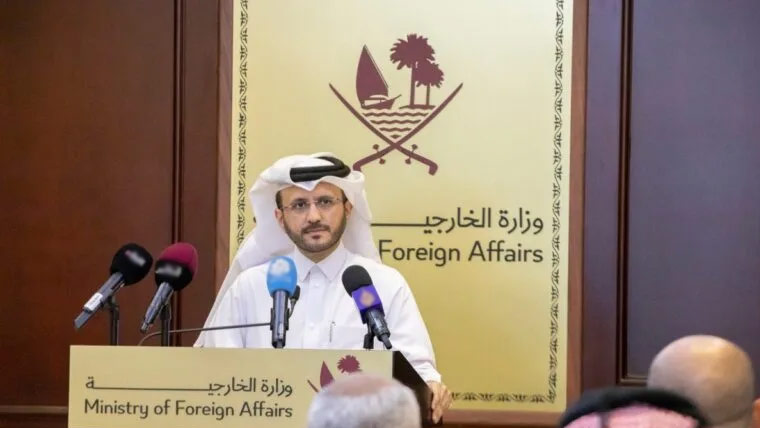 امریکا سے اسٹریٹجک اتحاد خلیجی سلامتی کیلئے نا کافی :قطر:توانائی کی برآمدات اور تجارت کو یرغمال نہیں بننے دیں گے:متحدہ عرب امارات