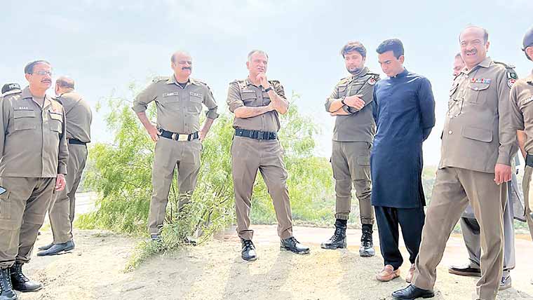 سی پیک پر شہریوں کے محفوظ سفر  اور سیکیورٹی انتظامات کا جائزہ