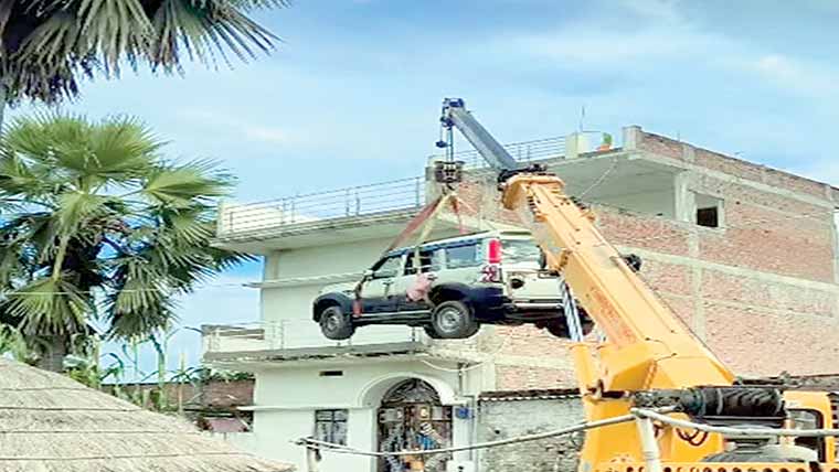 بھارت،شہری کا گاڑی چوری ہونے سے بچانے کا انوکھا طریقہ