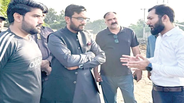جڑانوالہ:نئے اسسٹنٹ کمشنر کا چارج ،مختلف شعبہ جات کا معائنہ