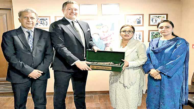  عظمیٰ بخاری کی سربراہ برطانوی  ہائی کمیشن سے ملاقات ثقافتی امور پر تبادلہ خیال 