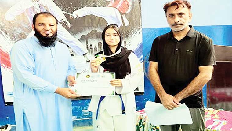 چنیوٹ میں انٹر کلب ڈسٹرکٹ تائیکوانڈو چیمپئن شپ
