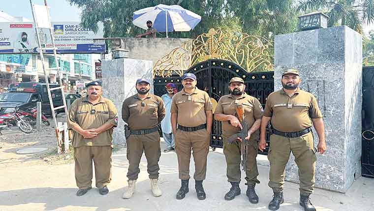  اقلیتی عبادت گاہوں پر  سخت سیکیورٹی انتظامات