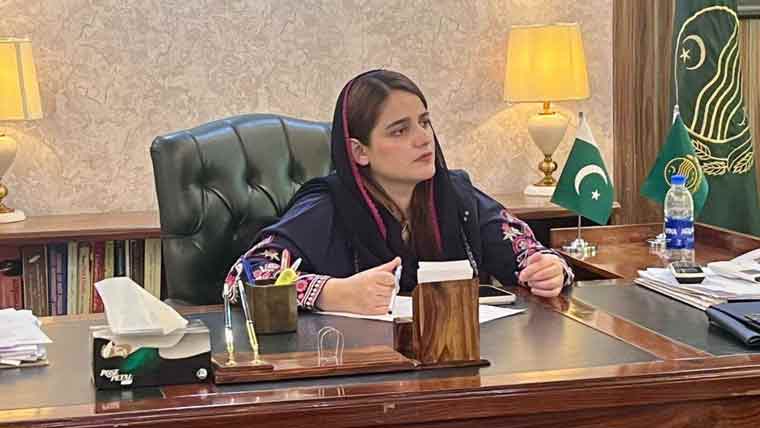 اسسٹنٹ کمشنر شاہپور کا  جھاوریاں اور جک موسی کا دورہ 