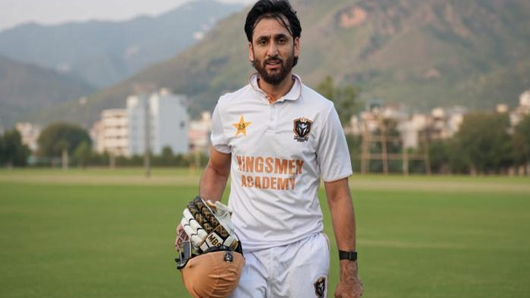 سلمان آغا ڈومیسٹک کرکٹ میں ٹرپل سنچری بنا کر خوش 