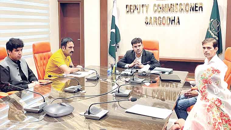 سموگ سیزن سے قبل فضائی آلودگی پھیلالے والوں کیخلاف بڑے کریک ڈائون کا فیصلہ
