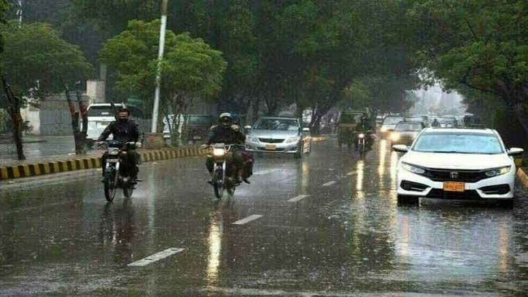  مختلف علاقوں میں کہیں ہلکی اور کہیں تیز بارش ،آج بھی امکان