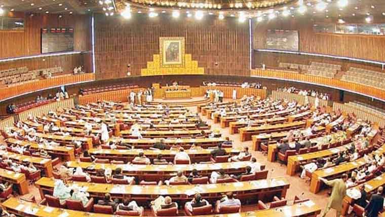 جی 13اپارٹمنٹس ودیگر منصوبے  بر وقت مکمل کریں، قائمہ کمیٹی 