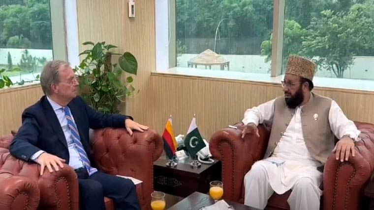  حکومت اقلیتوں کے حقوق کیلئے عملی اقدامات کر رہی:سردار یوسف 