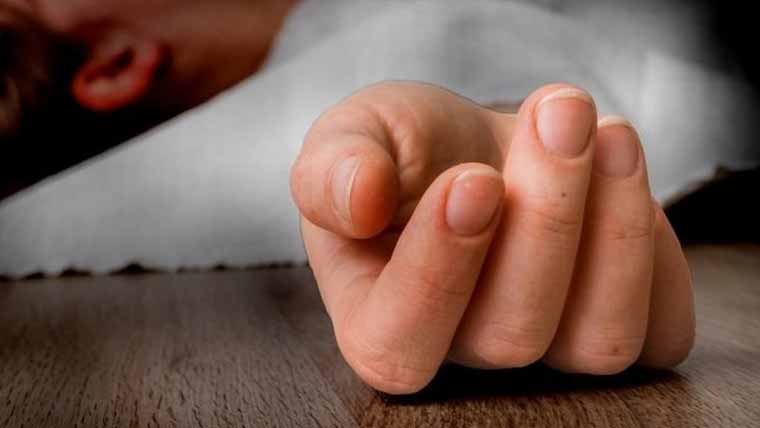  رکشہ ڈرائیور کی غربت،مہنگائی  سے تنگ آکر خود کشی 