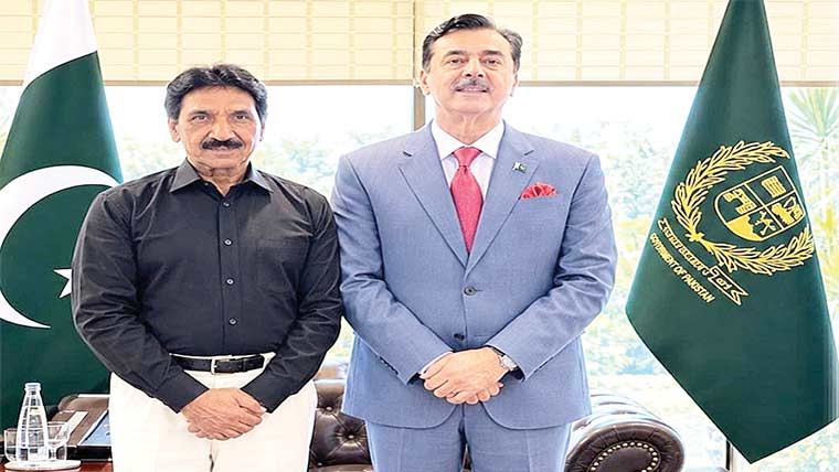 چیئرمین سینیٹ یوسف رضا گیلانی  سے ایم اے شاہین کی ملاقات 