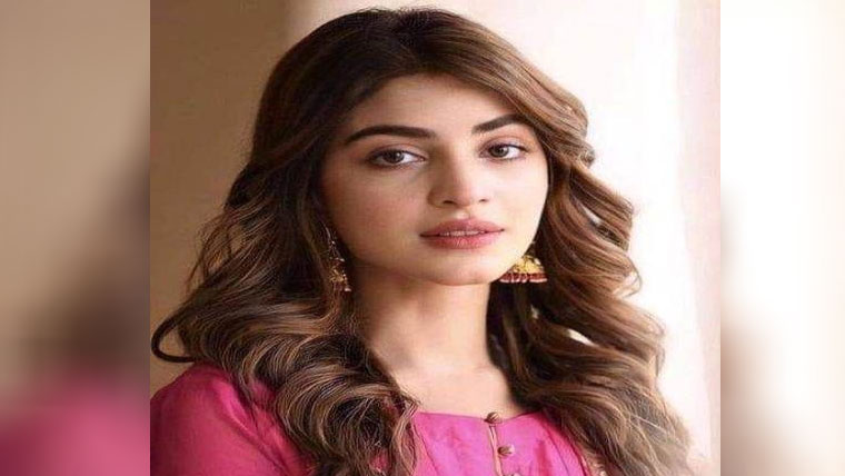 خواتین کیلئے ایک الگ ہیلپ لائن بنائی جائے :کنزاہاشمی 