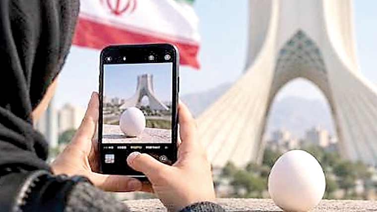 ایران میں انڈوں کے ساتھ تصاویر بنانے کا نیا ٹرینڈ