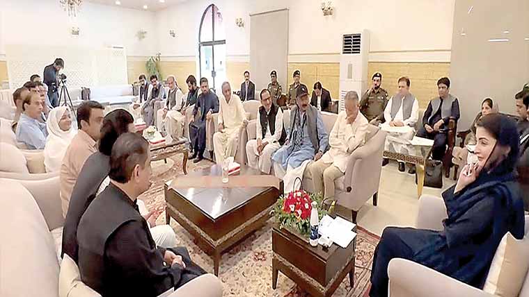 ترقی کا فوکس ایک شہر نہیں پنجاب کے 41 اضلاع ہیں : مریم نواز 