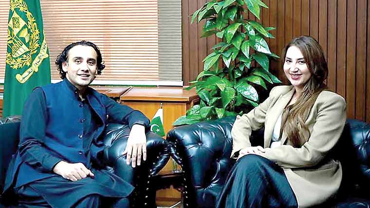  بلال بن ثاقب کی نیٹلی بیکرسے  ملاقات،ڈیجیٹل اثاثوں پر گفتگو