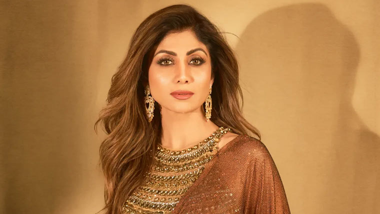 شلپاشیٹھی کا مذاق اڑانے والے  انفلوئنسر کو دلچسپ جواب 