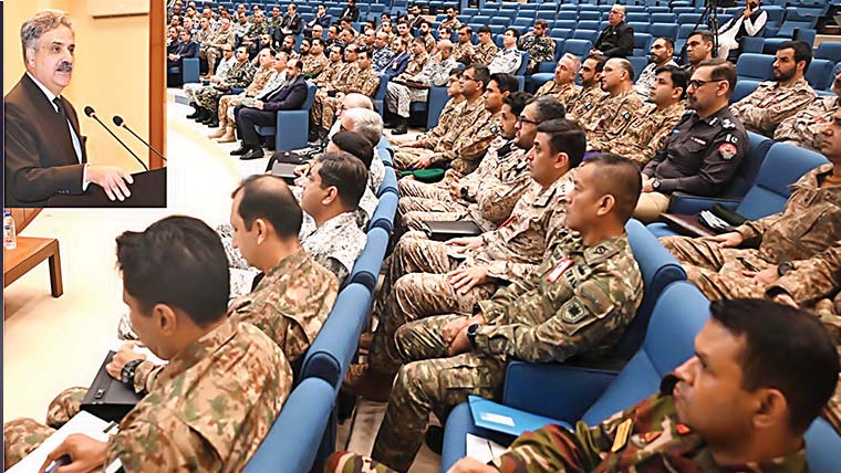 نیشنل ڈیفنس یونیورسٹی وفد کی چیف جسٹس پاکستان سے ملاقات 