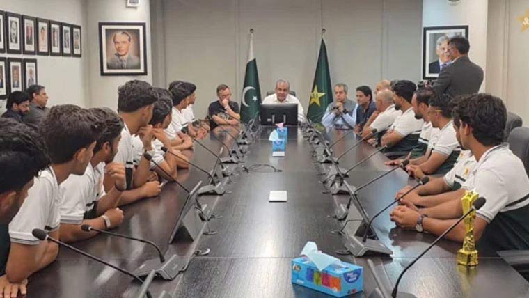  قومی انڈر 19 کرکٹرز کو پہلی بار سنٹرل کنٹریکٹس دینے کا فیصلہ 