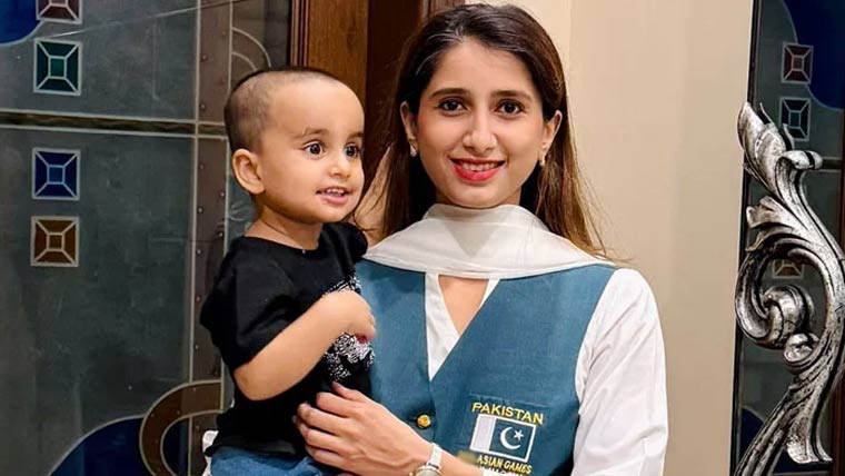 بیٹی کو چھوڑ کر ایشین گیمز کیلئے روانگی، ماحور شہزاد آبدیدہ