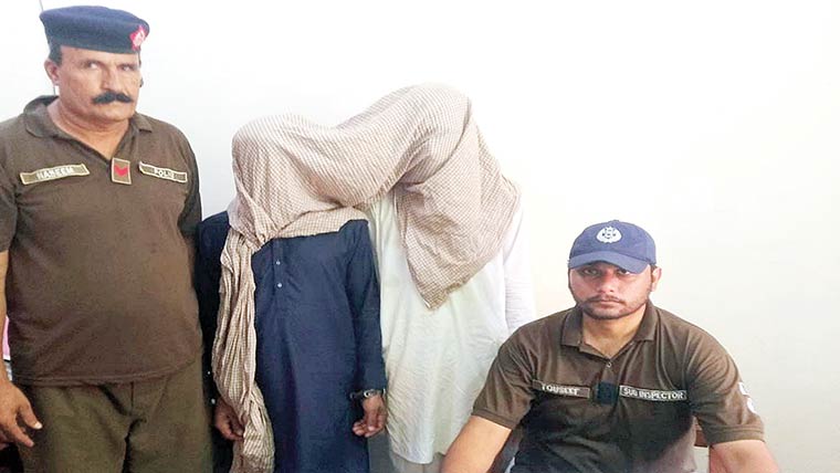 منشیات فروش گرفتار، 2 کلو  500 گرام چرس برآمد