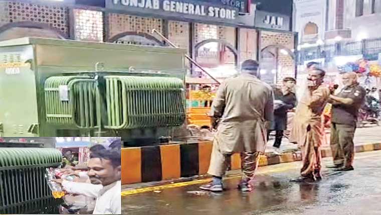ٹرانسفارمر غیر محفوظ، گاڑی کی ٹکڑ سے نقصان، مقدمہ درج