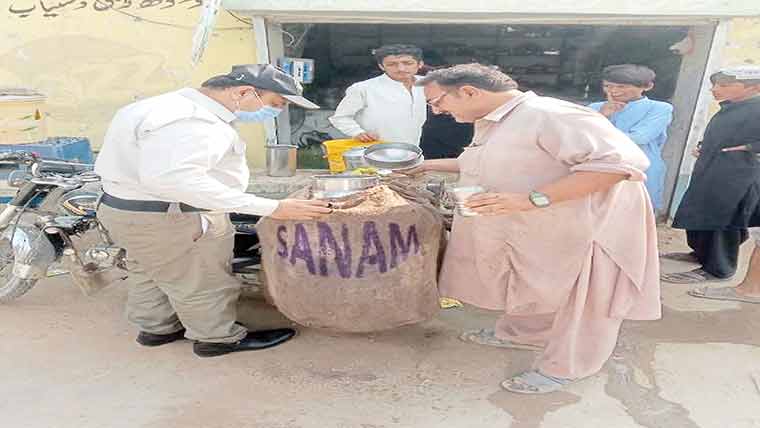 فوڈ اتھارٹی کا ایکشن، 3 لاکھ 10 ہزار جرمانہ، مضر صحت اشیا تلف
