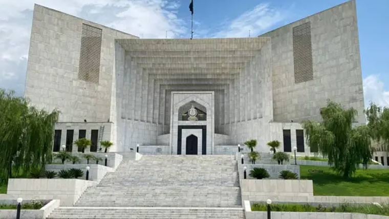  جیل جانیوالے کی کون سنتا ؟ بڑےبڑے لوگ شکایات کر رہے: سپریم کورٹ