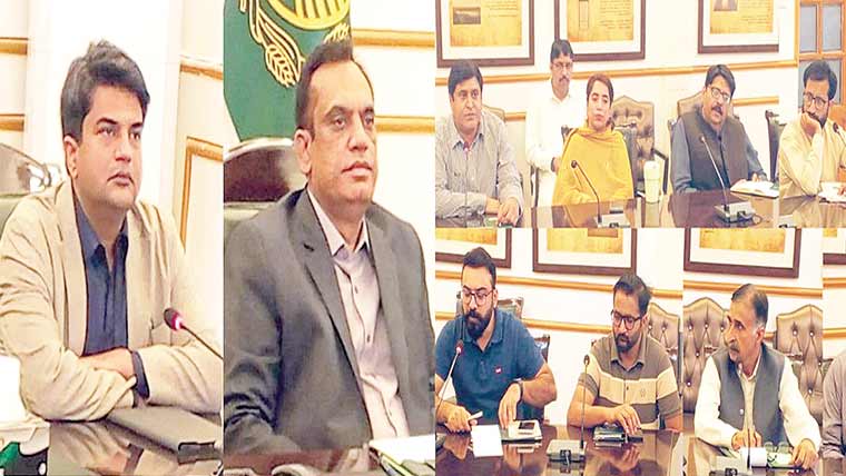 منصوبوں کی مؤثر اور باقاعدہ مانیٹرنگ یقینی بنائی جائے ، کمشنر