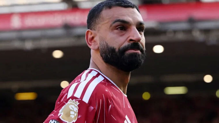 مصری فٹبالر محمد صلاح پر 6 ماہ کیلئے ڈرائیونگ پر پابندی