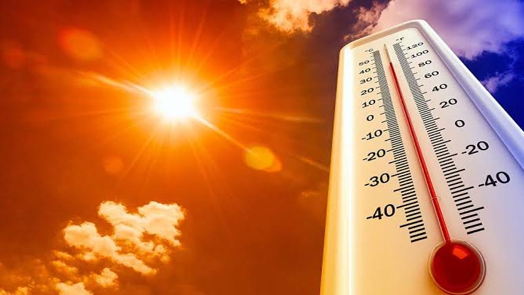  پنجاب کے بیشتر اضلاع میں آج  موسم گرم اور مرطوب رہنے کا امکان 