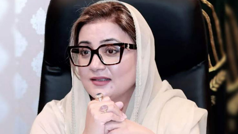 ترجمان کے پی حکومت کی زبان جنگلیوں کی ہی ہوسکتی ،عظمیٰ بخاری 