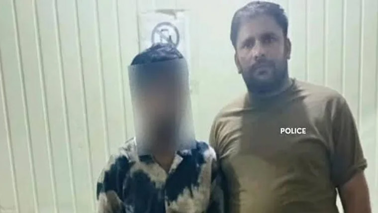خواتین کے سامنے فحش حرکات کرنے والا اوباش گرفتار