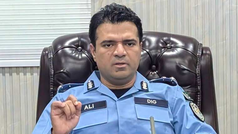 ڈی آئی جی کی کھلی کچہری ،درخواستوں  پر فوری احکامات جاری 