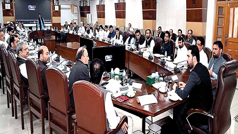 پختونخوا  حکومت  نے  آئی جی  کے  اختیارات  کم  کردیئے،پولیس  ایکٹ  کا  ڈرافٹ  منظور