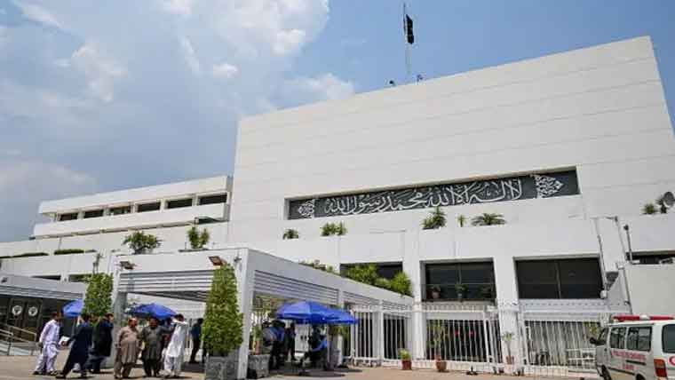  گورنر راج کا آپشن پختونخوا حکومت پر دباؤ کی حکمت عملی کا حصہ