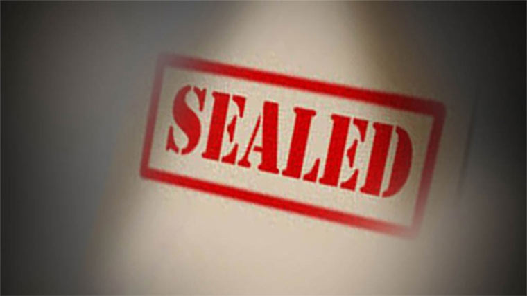 پیرا فورس نے غیر قانونی کاغذ فیکٹری سیل کردی 