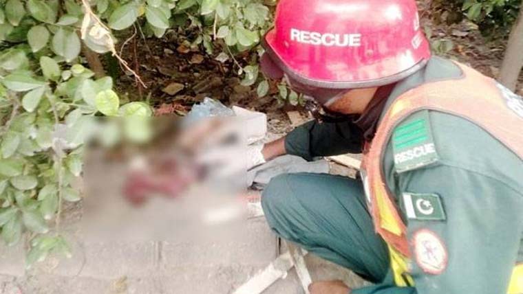 ڈبے سے نومولود بچی کی لاش برآمد